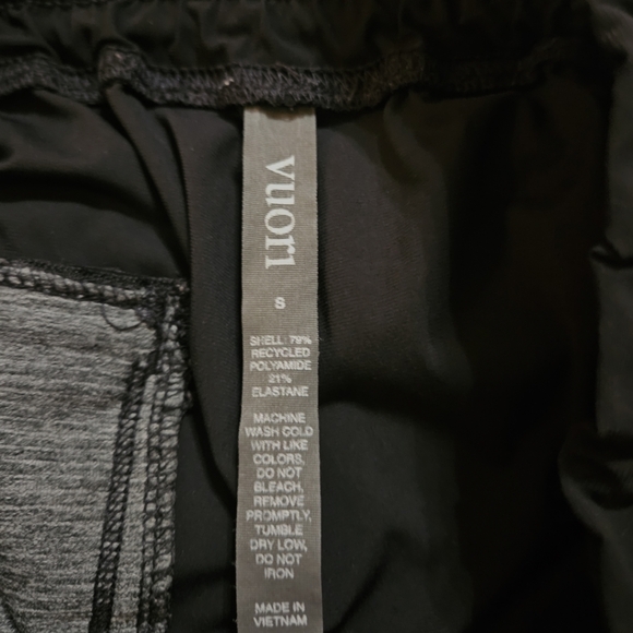 Vuori Miles Performance Joggers - Picture 10 of 10